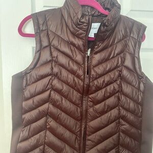 NEW Calvin Klein Puffer Vest Cordovan Large